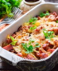Картошка с ветчиной и сыром в духовке