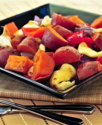 Красный картофель с перцем и сыром