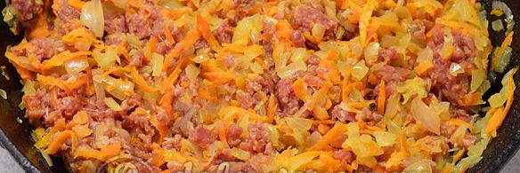 красный рис с мясом