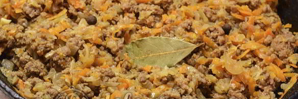 красный рис с мясом