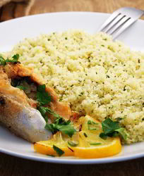 Кускус с запеченной форелью