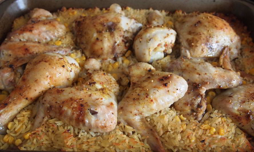 Рецепт ленивого тушеного риса с кукурузой