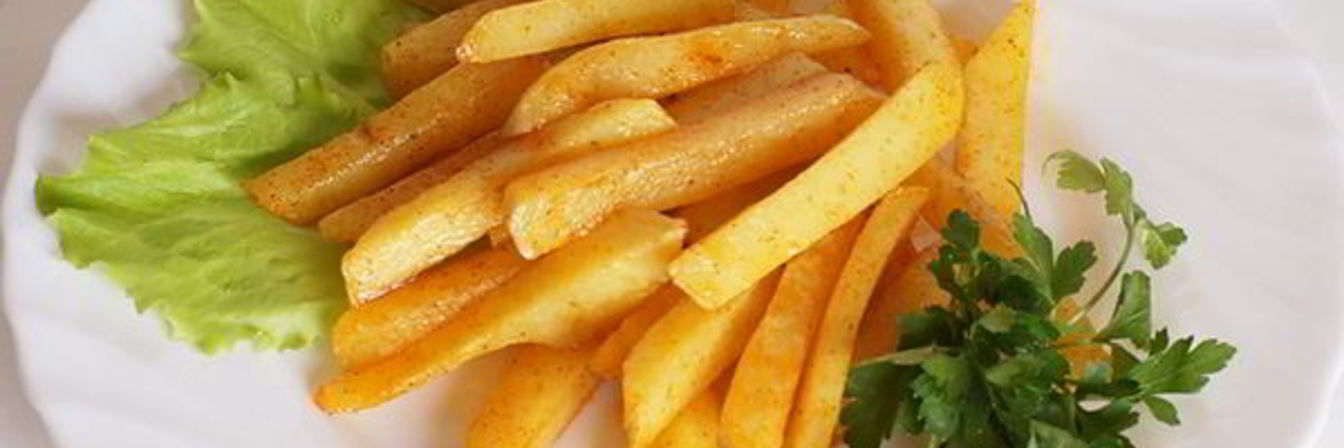 Пикантный картофель фри в духовке без масла