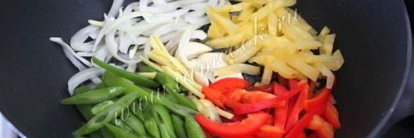 рис с ананасом и овощами