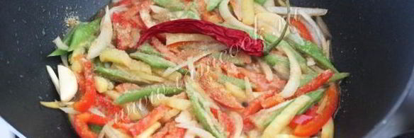 рис с ананасом и овощами