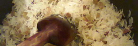 рис с грецким орехом и апельсином