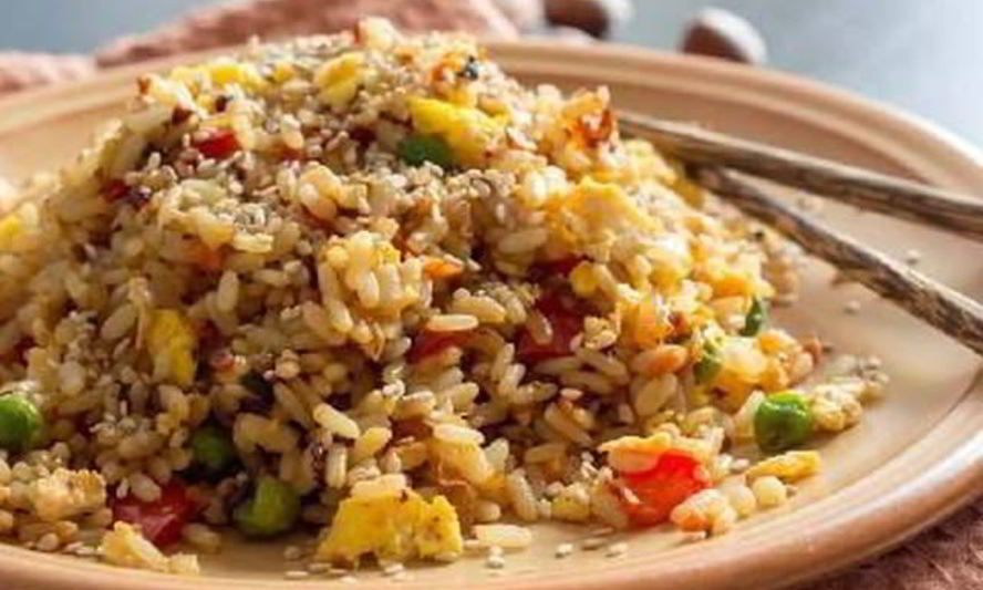 Рецепт риса, жареного с овощами