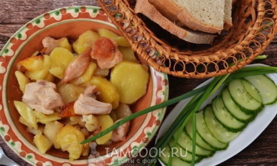 Рецепт жареной картошки с курицей в мультиварке