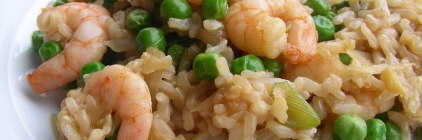 Жареный рис с креветками по-малаккски