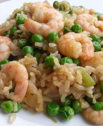 Жареный рис с креветками по-малаккски