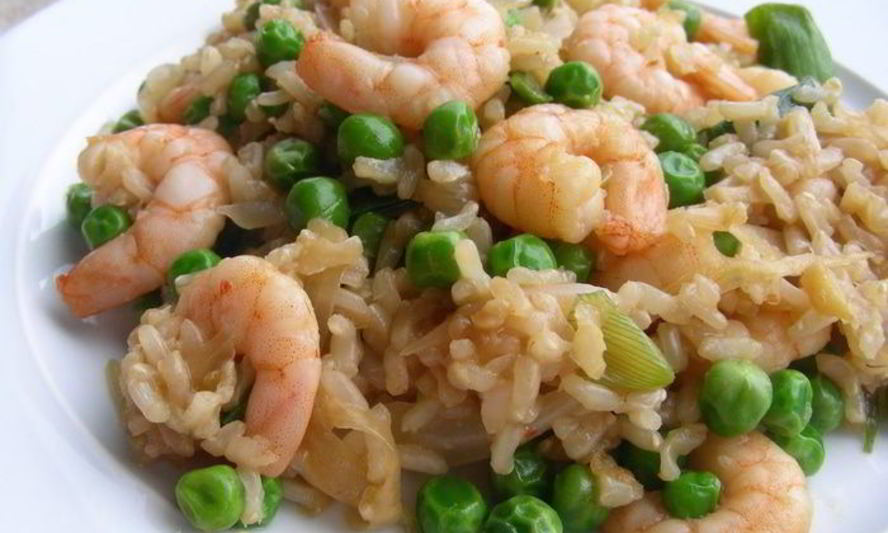 Рецепт жареного риса с креветками по-малаккски