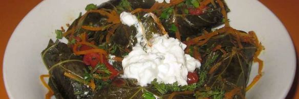 долма из маринованных листьев