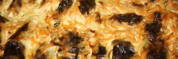 голубцы с индюшатиной, запеченные в сметанном соусе