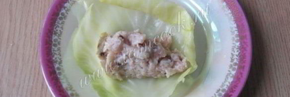 голубцы с курицей, свиной грудинкой и грибами