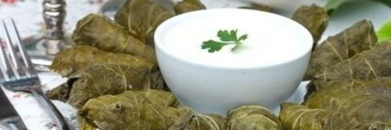 Голубцы в виноградных листьях