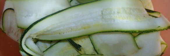 мини-голубцы в одежке из кабачков