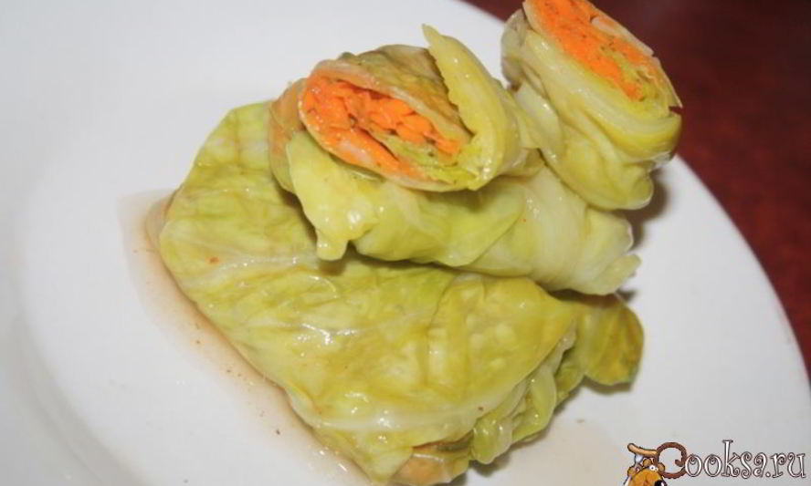 Рецепт постных закусочных голубцов с острой морковной начинкой
