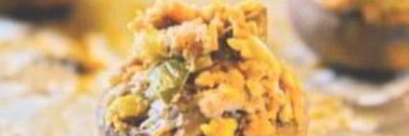 фаршированные грибы с оливками и орехами