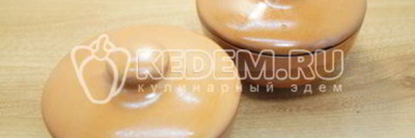 горшочки с грибами в духовке