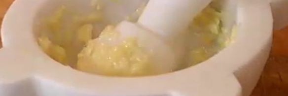 грибы, фаршированные перловкой