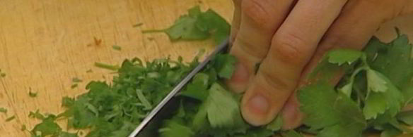 грибы с горчицей, маслом и петрушкой на гриле