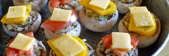 грибы с сыром и помидорами в духовке