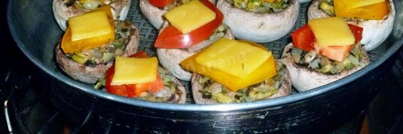 грибы с сыром и помидорами в духовке