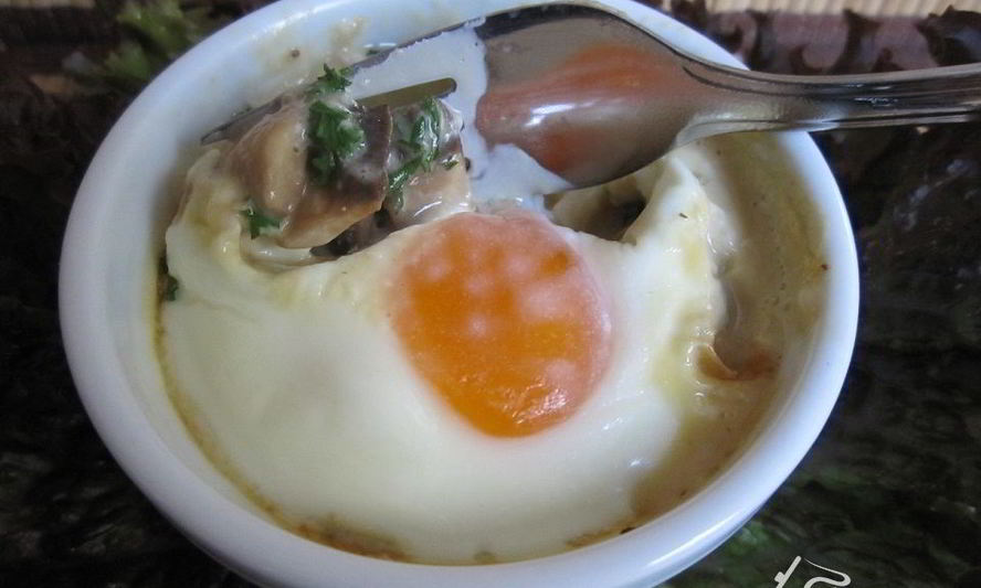 Рецепт грибов в сливках, запеченые с яйцом