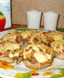 Постные фаршированные грибы