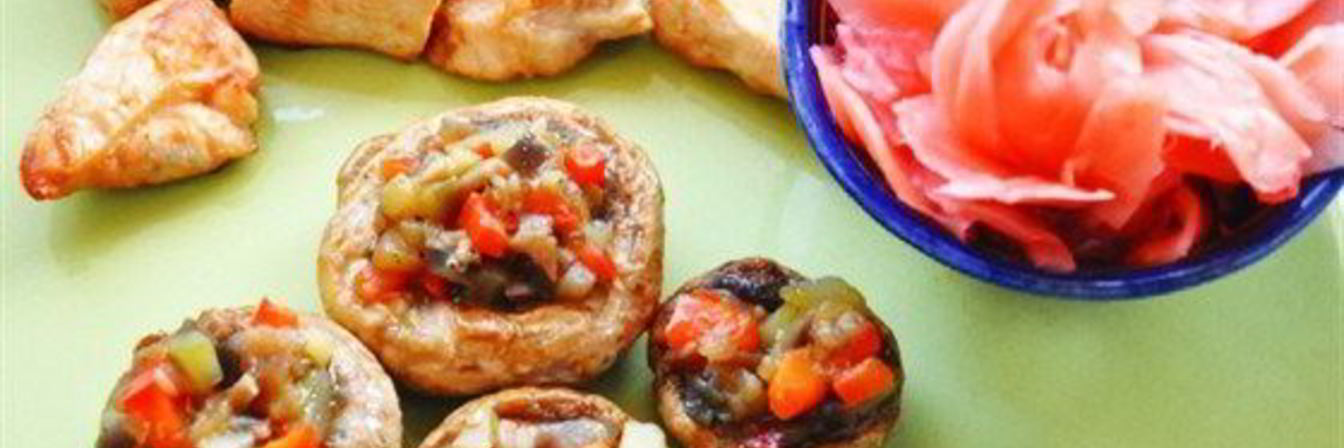 Шампиньоны, фаршированные овощами