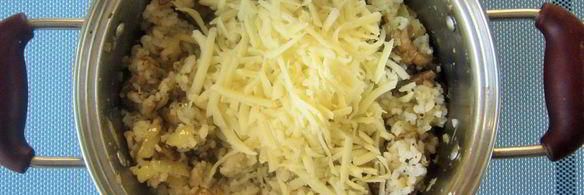 шампиньоны, фаршированные рисом и сыром