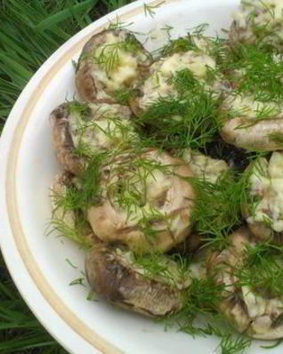 Шампиньоны на мангале