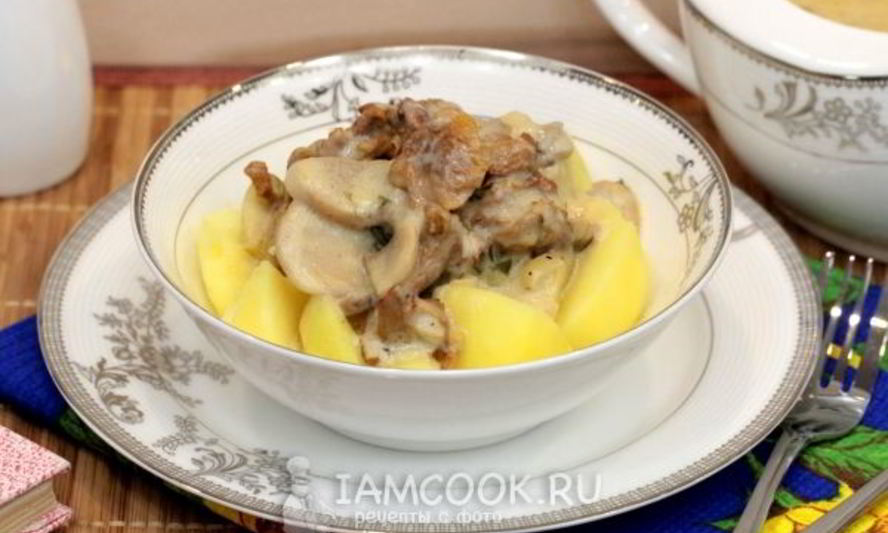 Рецепт тушеных грибов в мультиварке