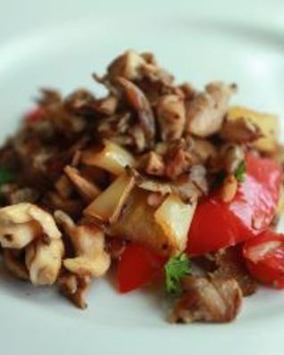 Вешенки жаренные со сладким перцем