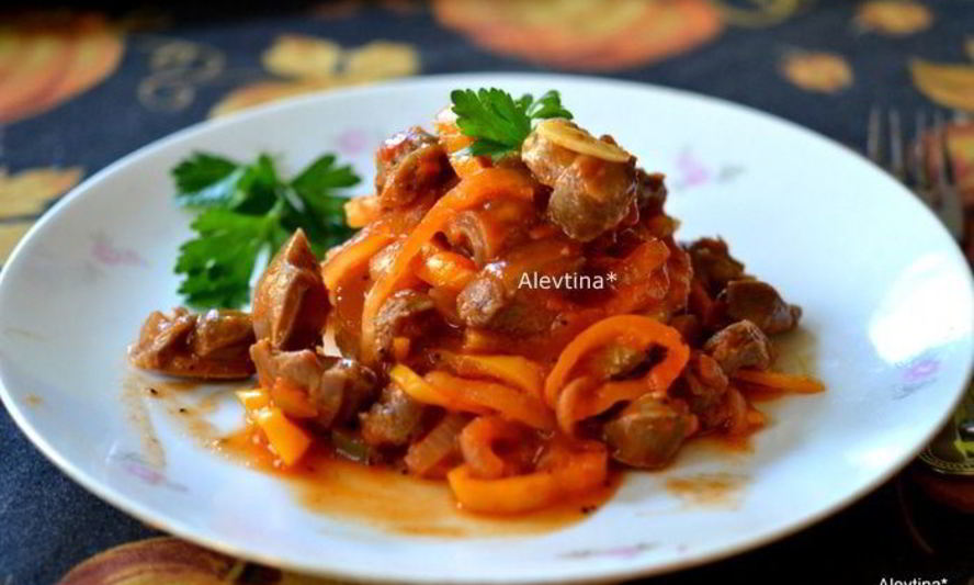 Рецепт гуляша из куриных желудков