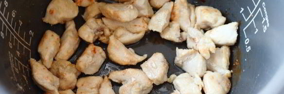 гуляш из курицы в мультиварке