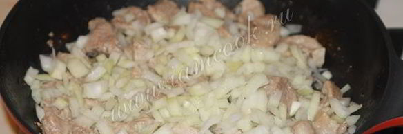 гуляш из свинины с подливкой