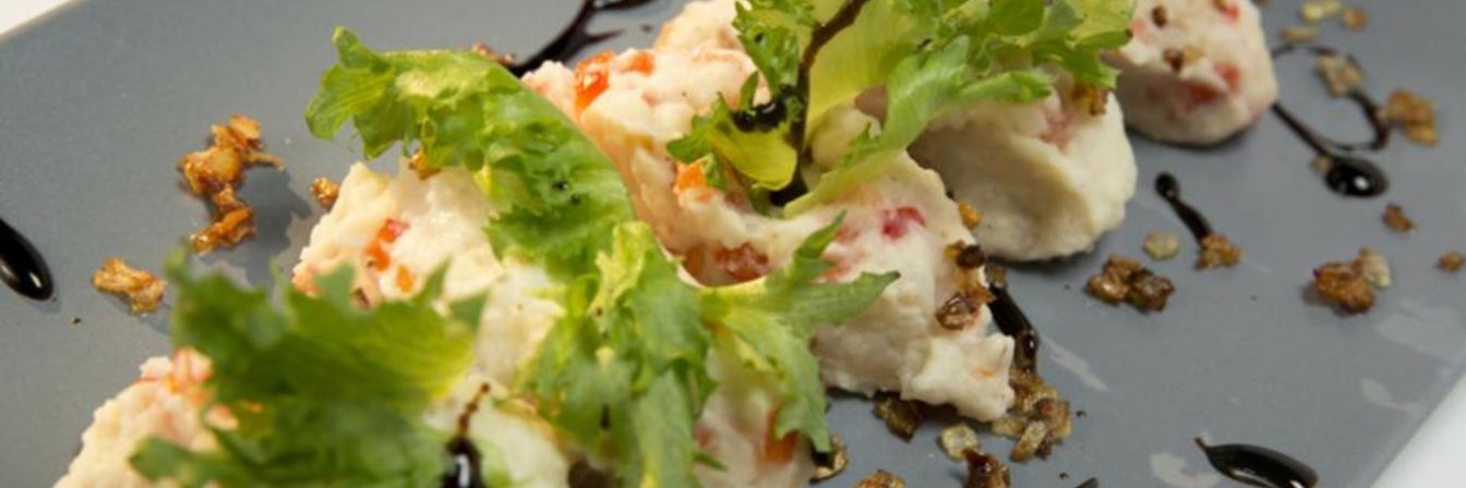 Картофельное пюре со сладким перцем и помидорами