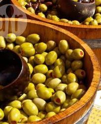 Картофельные клецки с начинкой из индейки и маслин