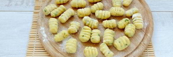 картофельные ньокки с базиликом