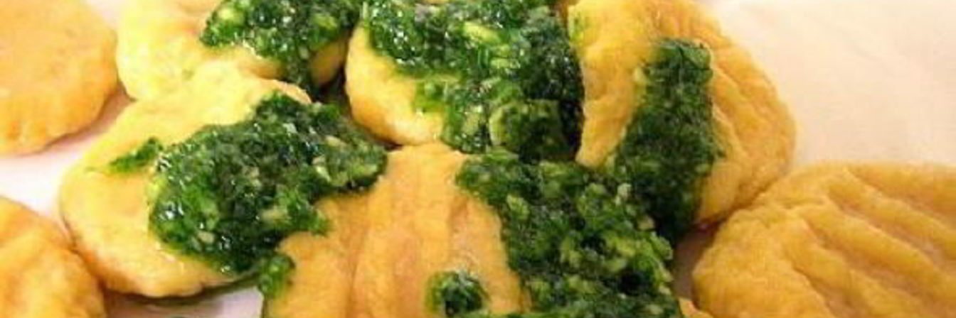 Клецки из тыквы с кориандром Алмонд Песто