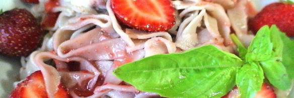 клубничная лапша