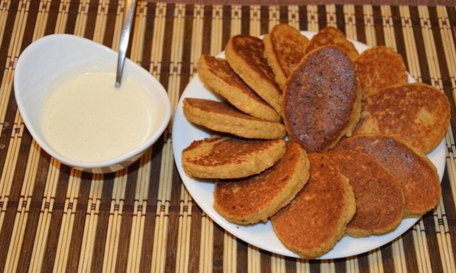 Рецепт гороховых котлеток с соусом