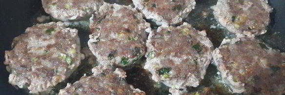 мясные котлеты с гречкой и кабачковое пюре