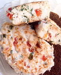 Паровые куриные котлеты с тимьяном и петрушкой