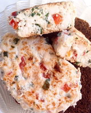 Паровые куриные котлеты с тимьяном и петрушкой