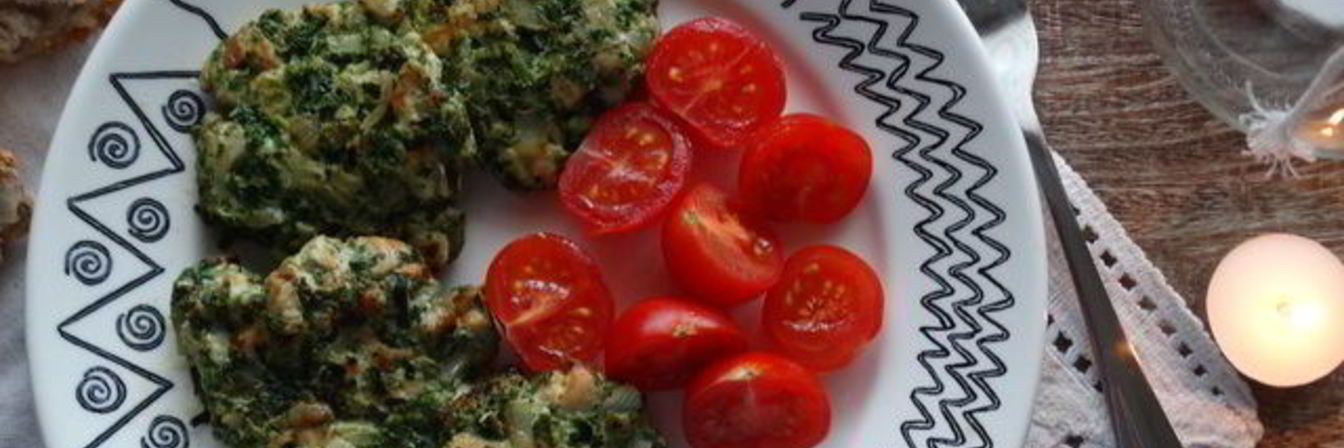 Рубленные куриные котлеты со шпинатом