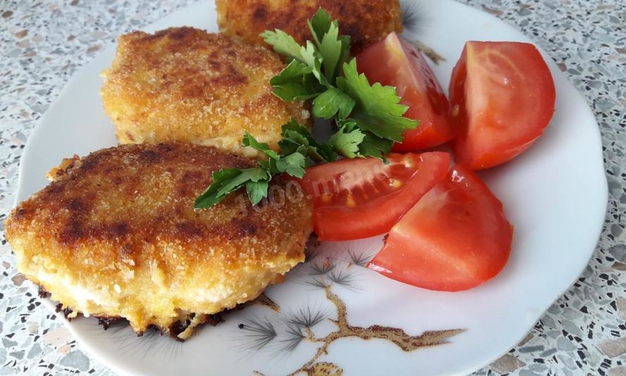 Рецепт рыбных котлет из минтая с морковью и луком