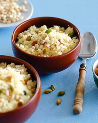 Кускус с орехами в мультиварке