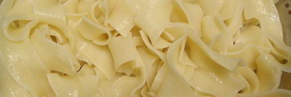 лапша паппарделле с креветками и сладким перцем